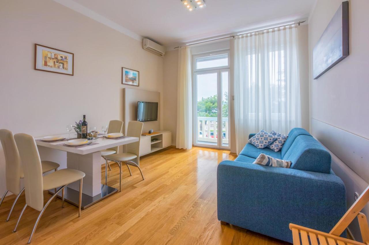 Apartment Laura Crikvenica Dış mekan fotoğraf