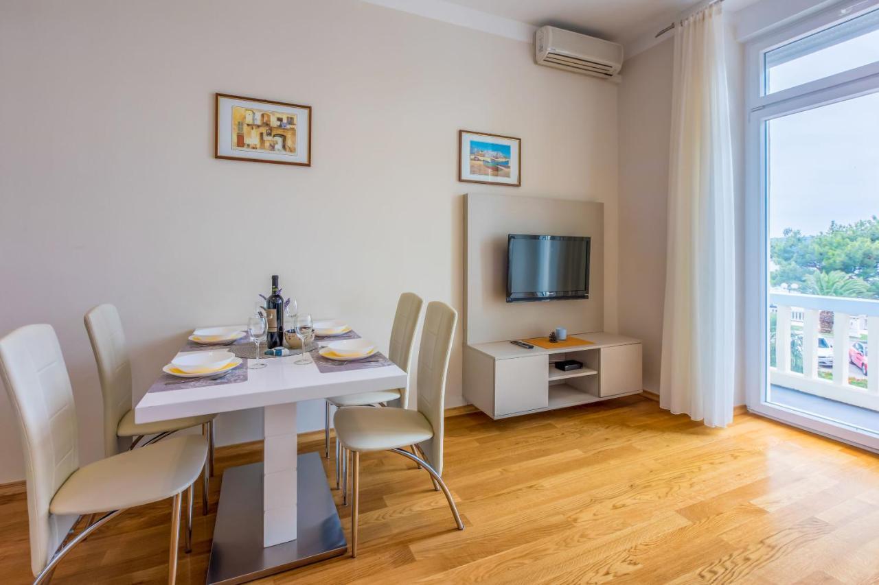 Apartment Laura Crikvenica Dış mekan fotoğraf